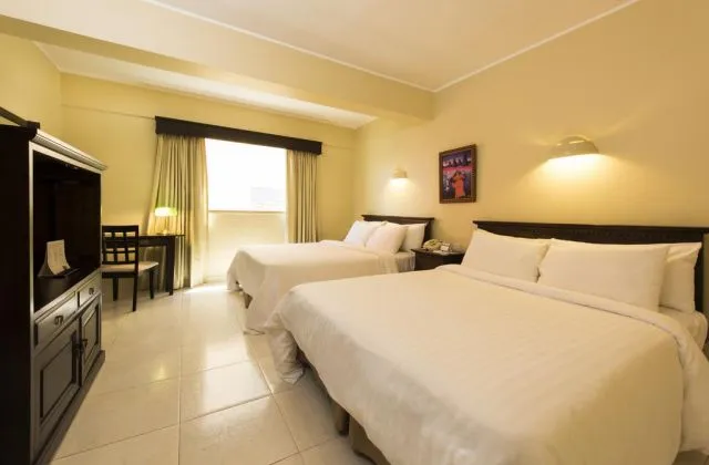 Hotel WP Santo Domingo room 2 king beds